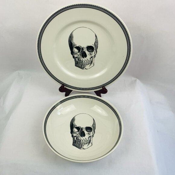 Royal Stafford Skull Dinner Plate, Bowl Halloween Goth Spooky Dia De Los Muertos - Picture 1 of 10